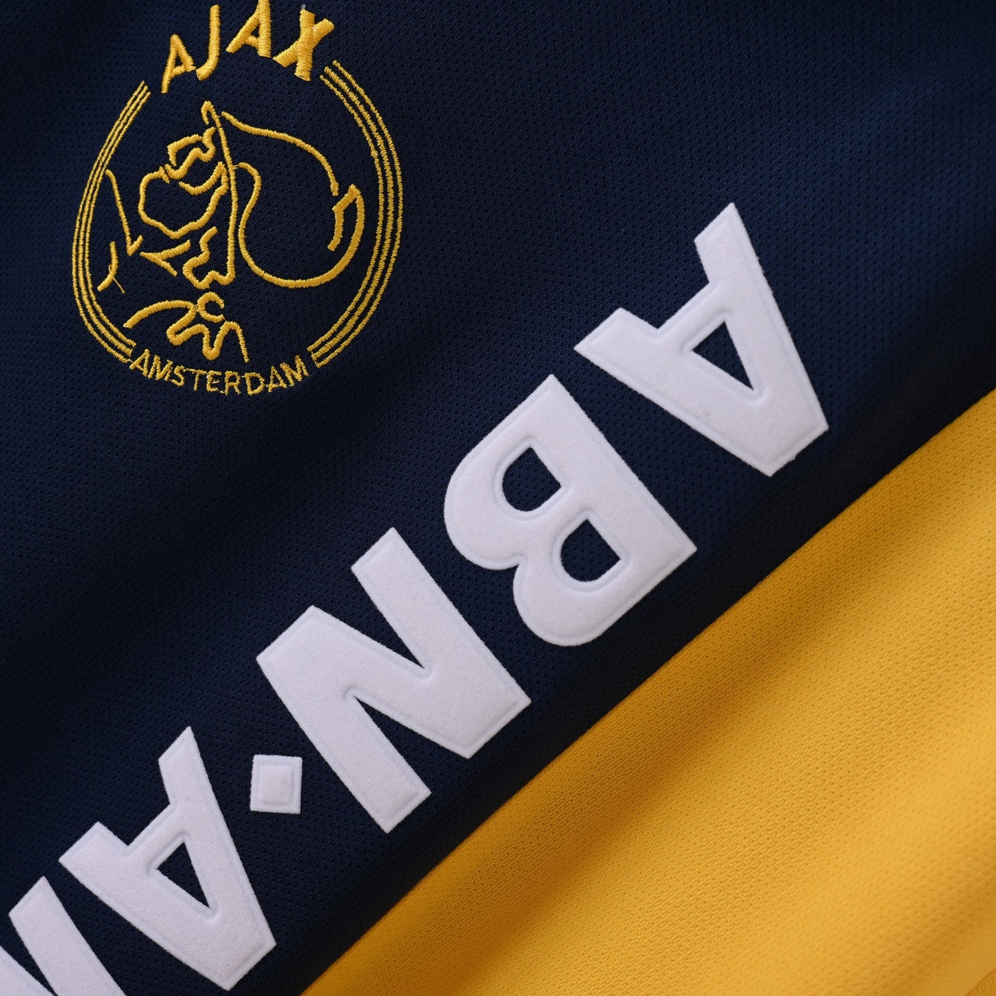 Ajax 2000/01 Away