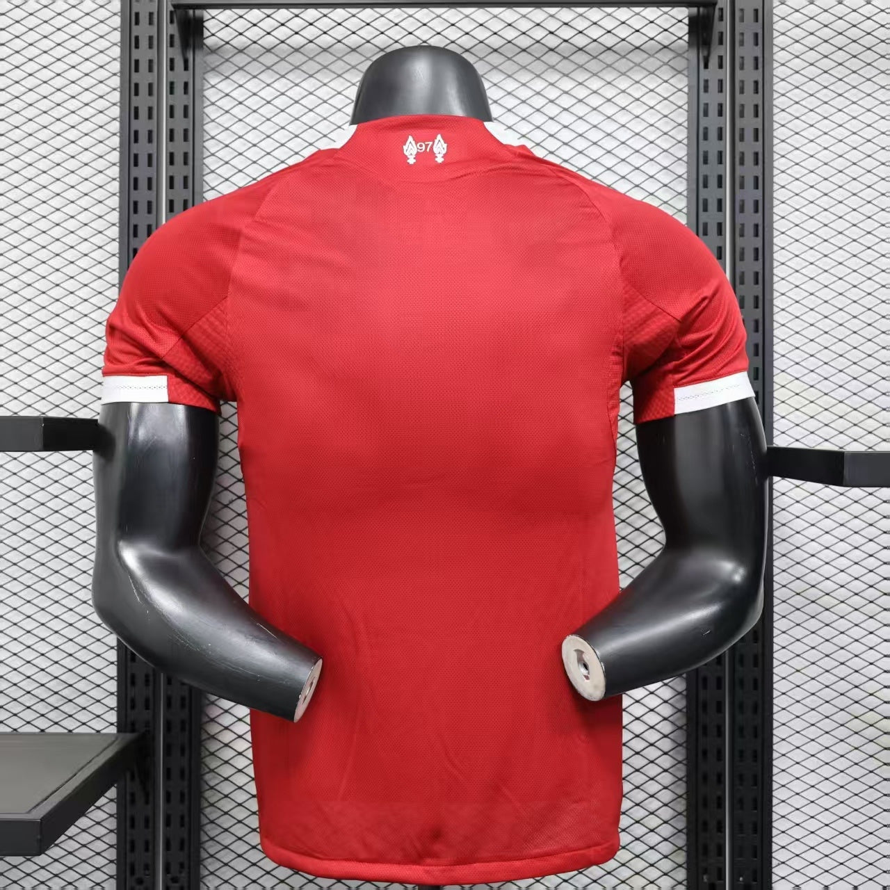Liverpool 25-26 Home Kit