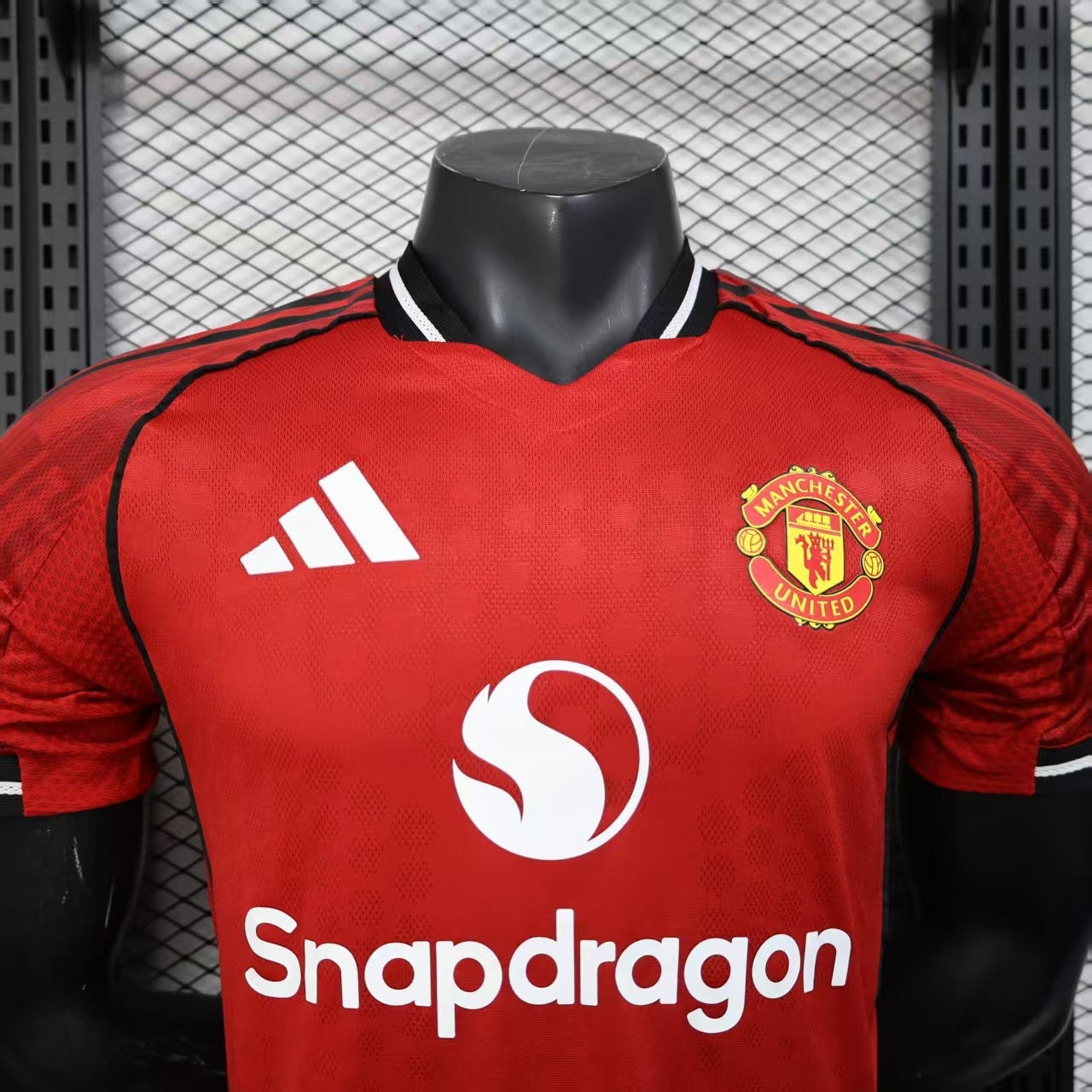 Manchester United 25-26 Home