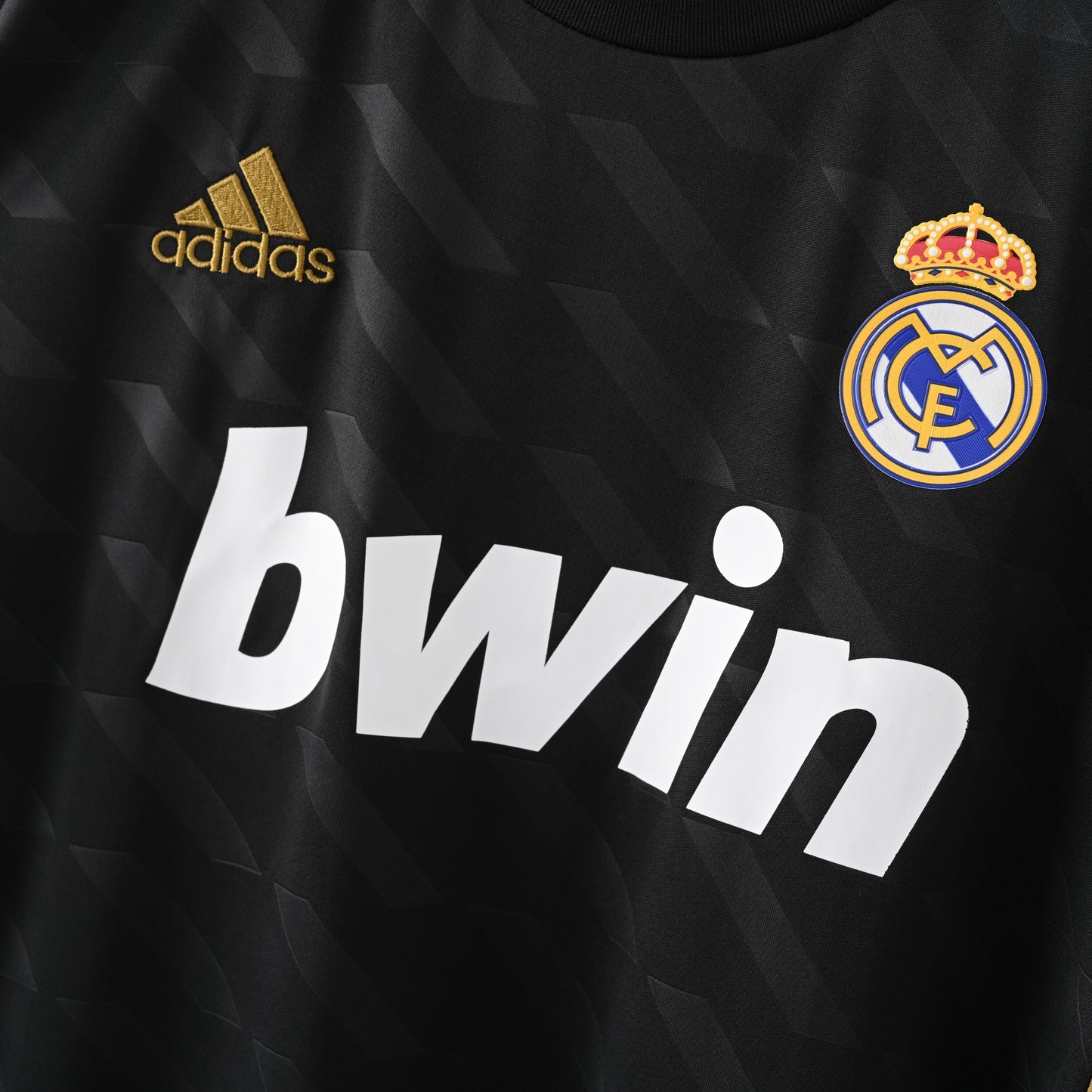 Real Madrid 2011/12 Away