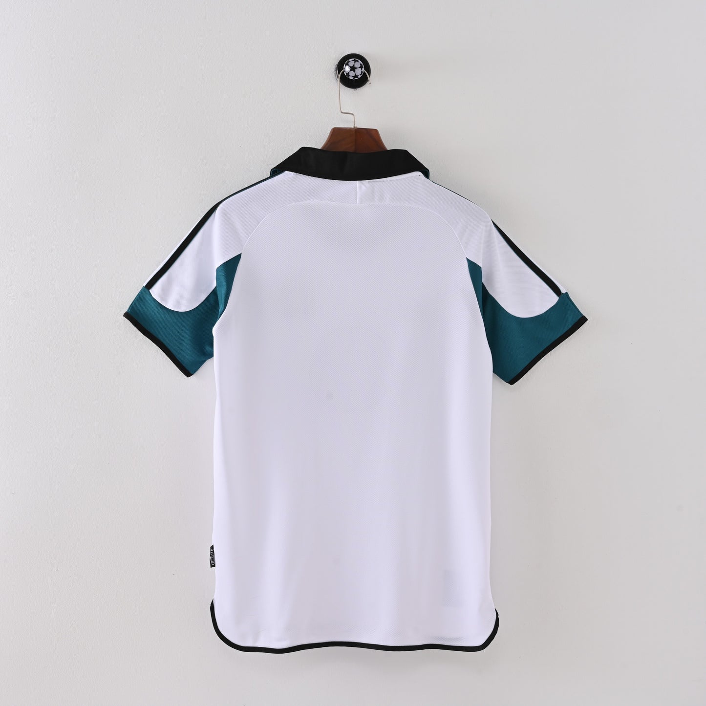 Newcastle 1999/00 Away
