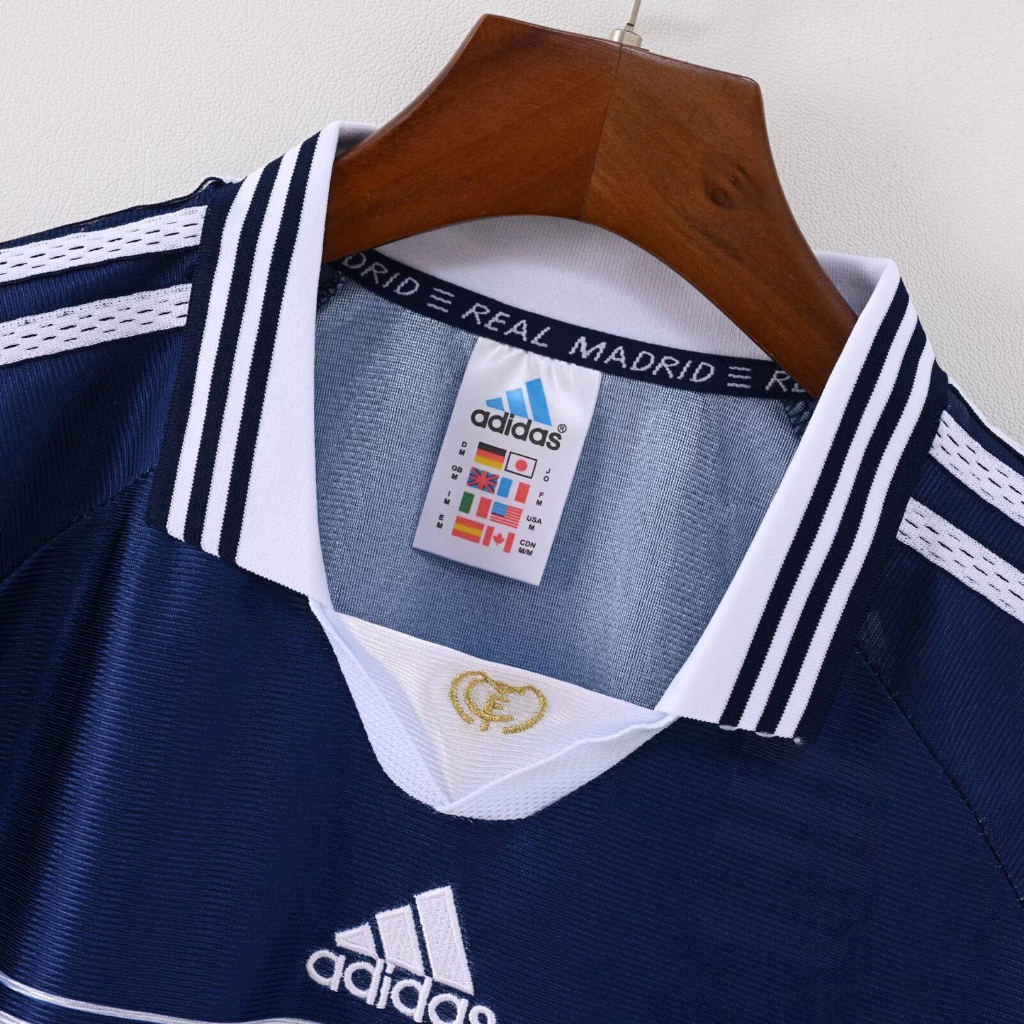 Real Madrid 1998/99 Away