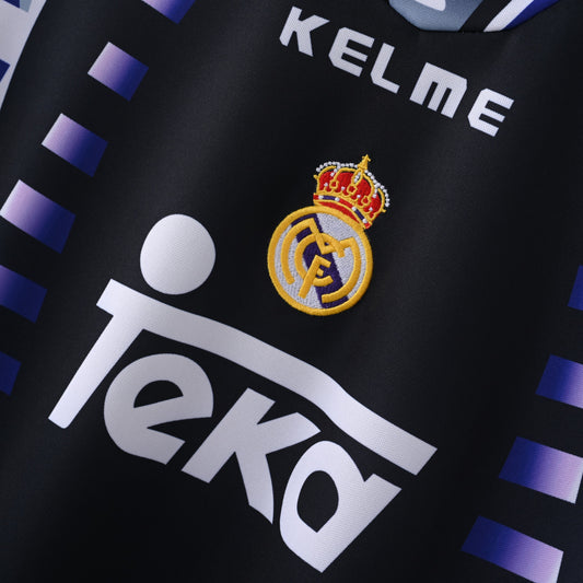 Real Madrid 1997/98 Away