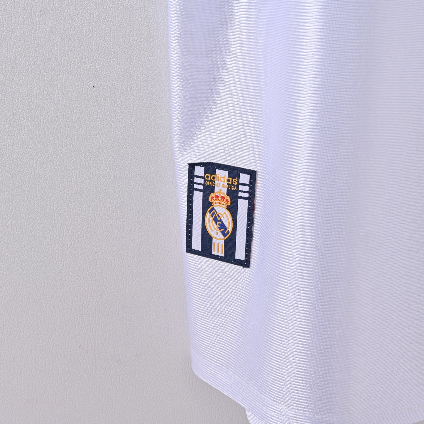 Real Madrid 1998/00 Home