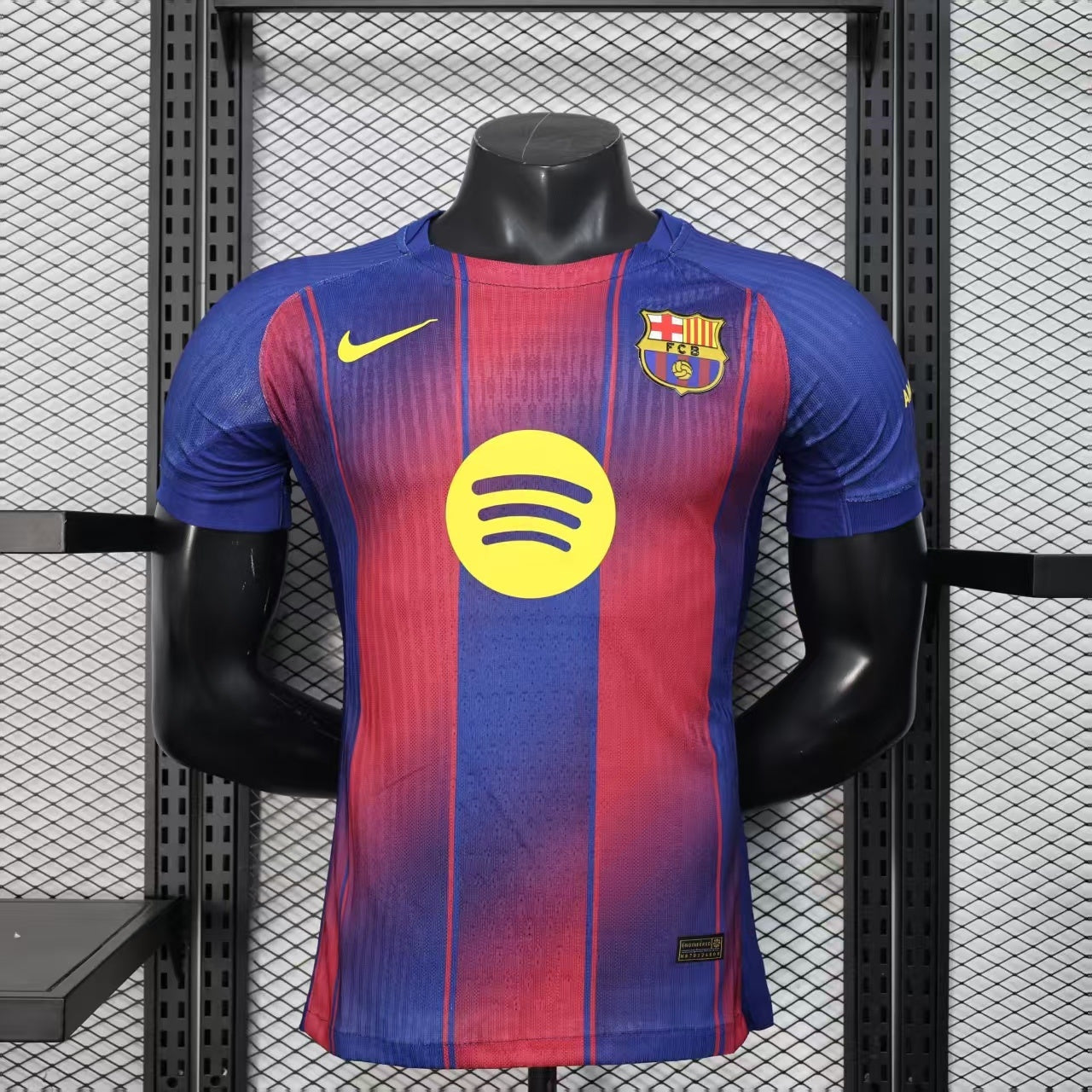 Barcelona 25-26 Home