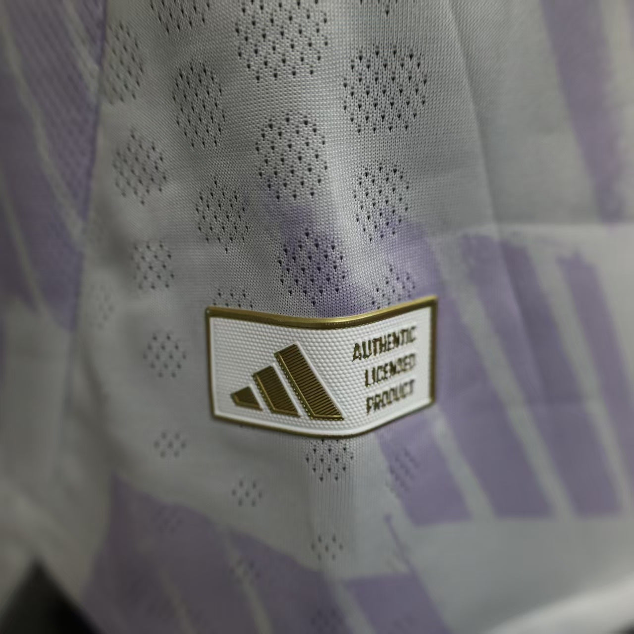 Manchester United 25-26 Away