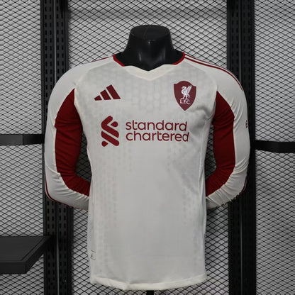 Liverpool 25-26 Away