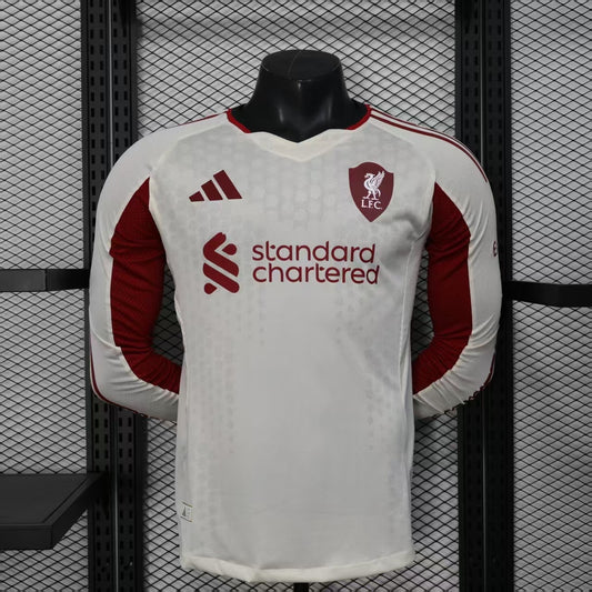 Liverpool 25-26 Away
