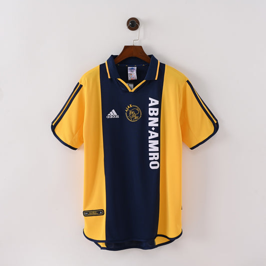 Ajax 2000/01 Away