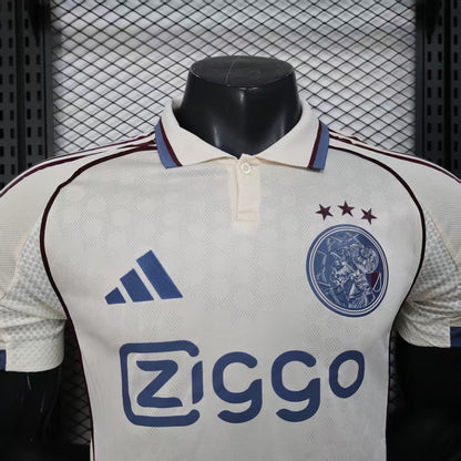 Ajax  25-26 Away