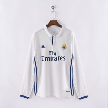 Real Madrid 2016/17 Home