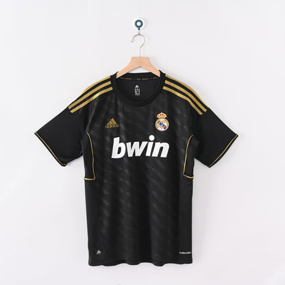 Real Madrid 2011/12 Away