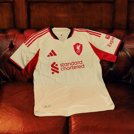 Liverpool 25-26 Away